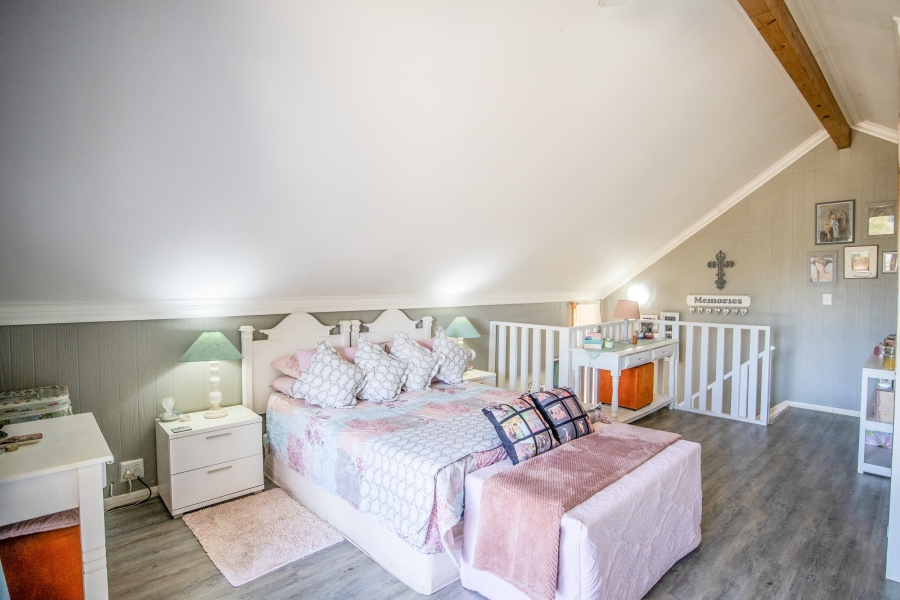 1 Bedroom Property for Sale in The Coves North West